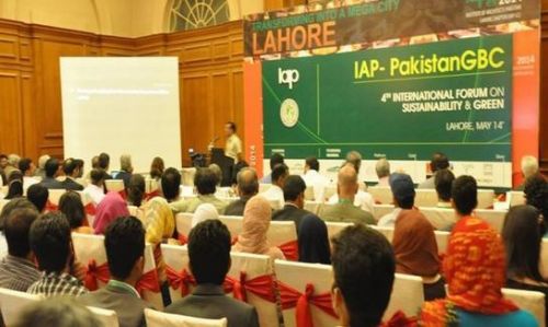 2017年伊朗德黑蘭國際汽車及配件展 價格分析與會議及展覽服務概覽